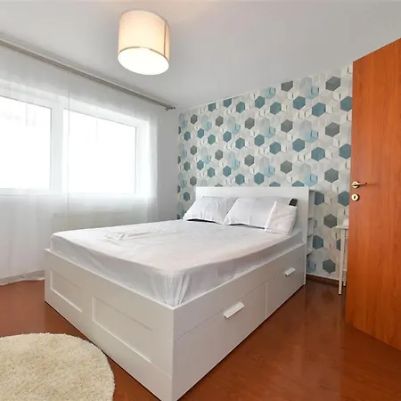 Lux 1 Mai Pod Apartament *