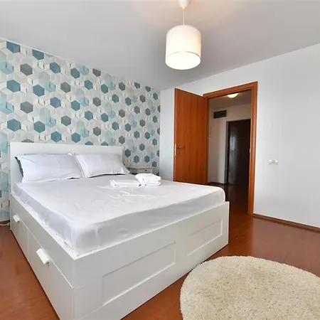 Apartamento Lux 1 Mai Pod Bucarest